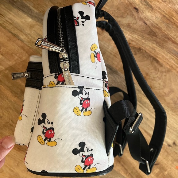 Mickey Mouse Disney Loungefly Backpack - Picture 3 of 8